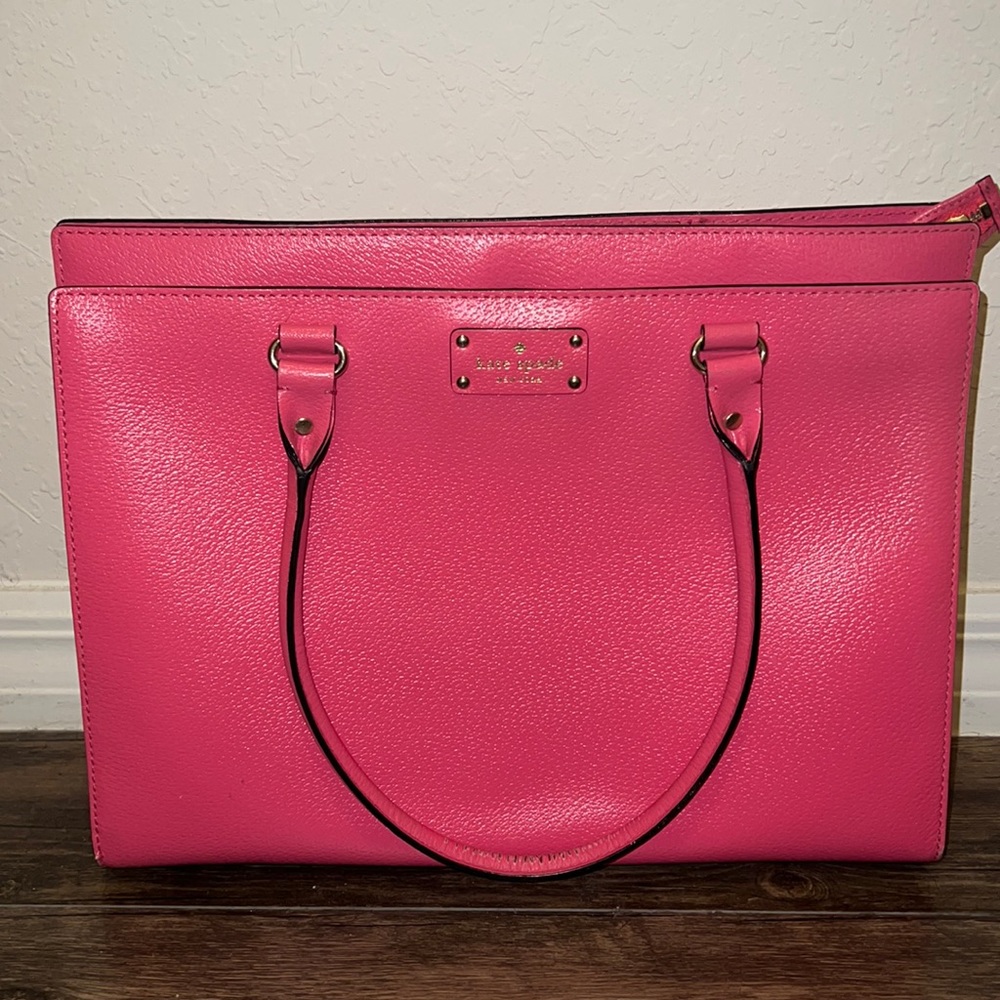 BARBIE PINK! Willing to take offers! Large Pink Kate Spade Tote